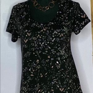 Small Lularoe Classic T